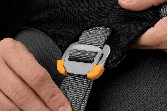 Ruffwear - Load Up Dog Car Seat Belt Harness - Obsidian Black - Image 3