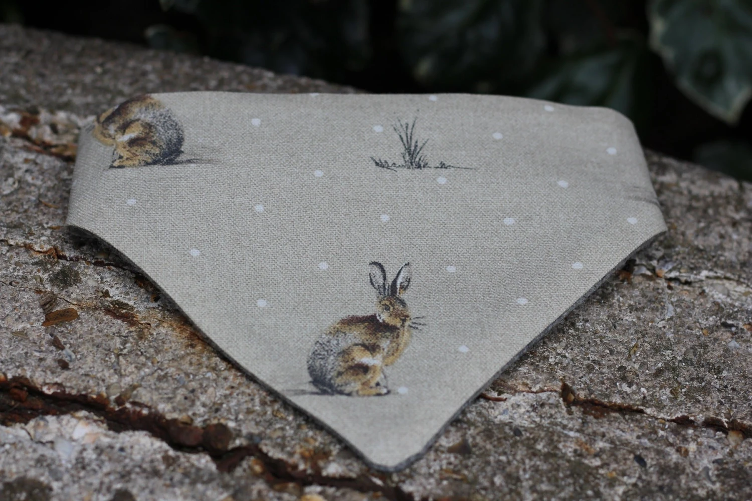 Tatton Hare Bandana, Reversible, 100% Pure Wool